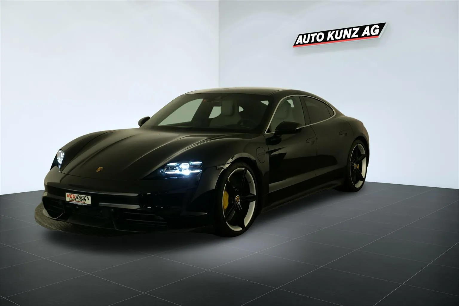 Porsche Taycan Turbo-S EV Elektro Full-Option AWD  Image 1